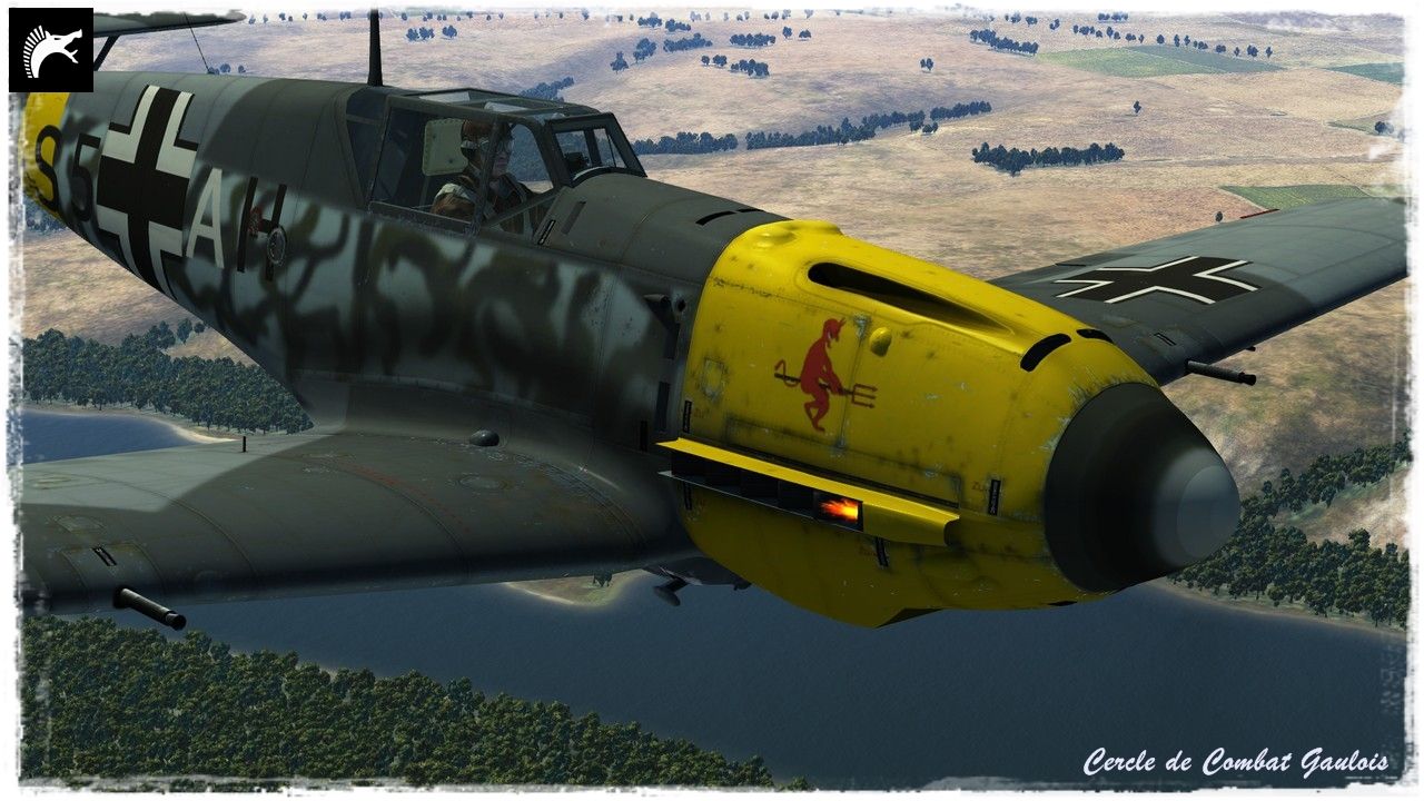 Messerschmit Bf109E7 56b647bbc5588