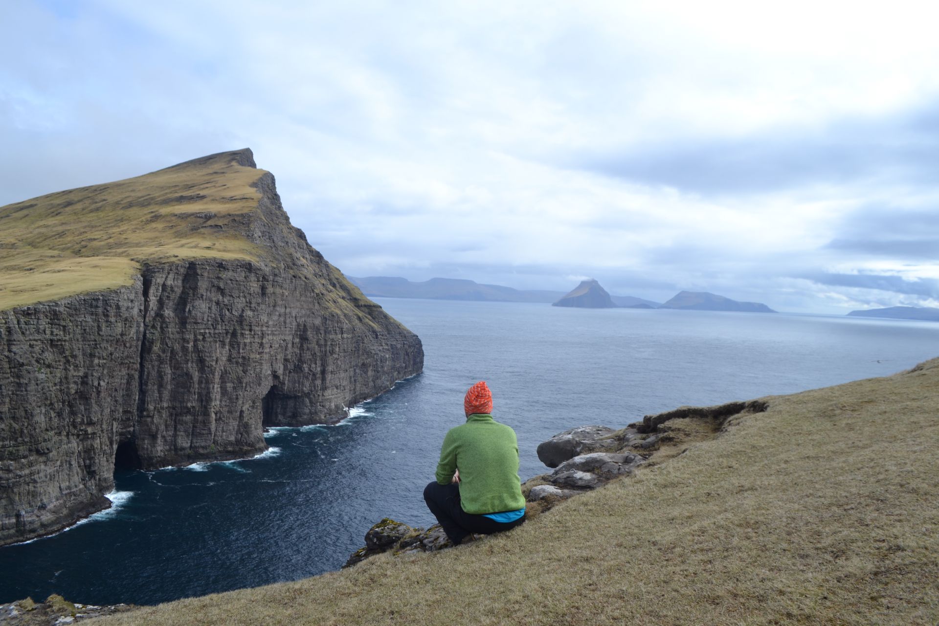 Vacanță în Insulele Feroe - slow travel în doi
