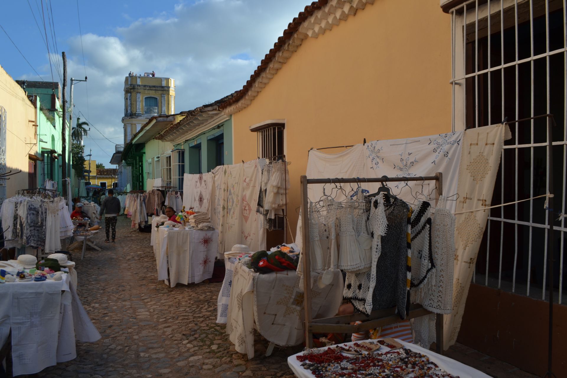 Vacanță exotică în Cuba: orașe coloniale și plajă la Marea Caraibilor