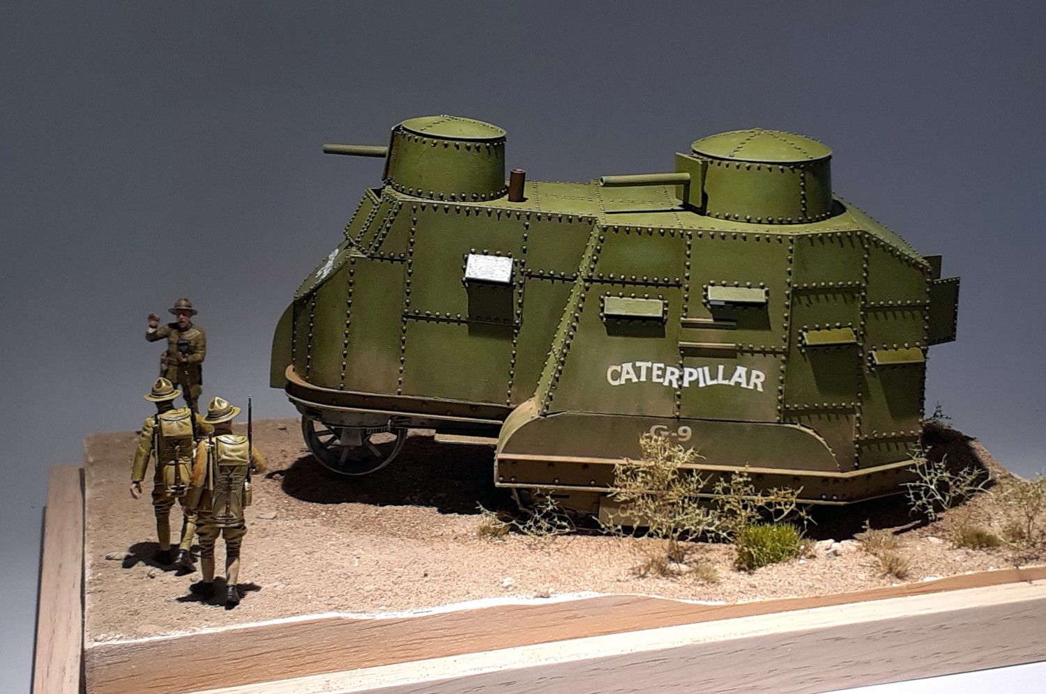 Caterpillar G9 : 1er tank US de l'Histoire [base tracteur Holt Roden + scratch] de Lostiznaos 6640ffdf5e700