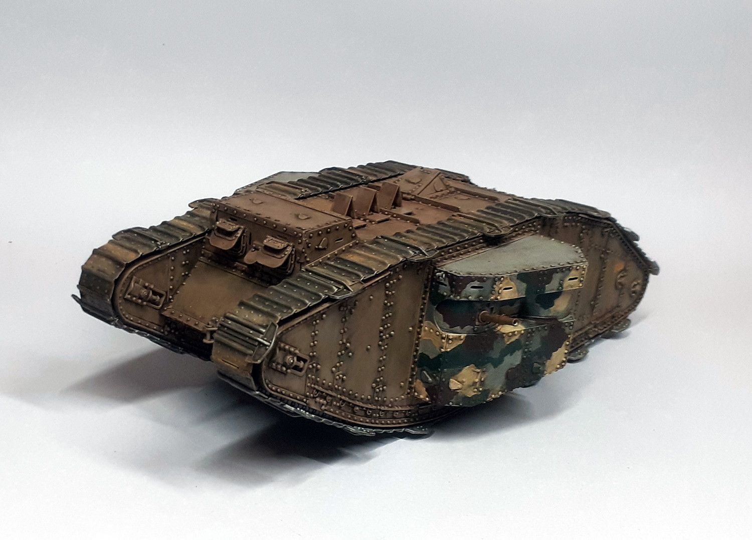 Tank Mark II femelle 1/35 - Conversion sur base Takom - Page 3 66e7552404b05