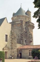 Le château d'Apremont en 1990 - Apremont - Vendée