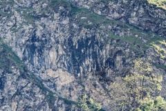 Aire du Gypaète barbu - Gypaetus barbatus - Bearded Vulture<br>Les Ecrins